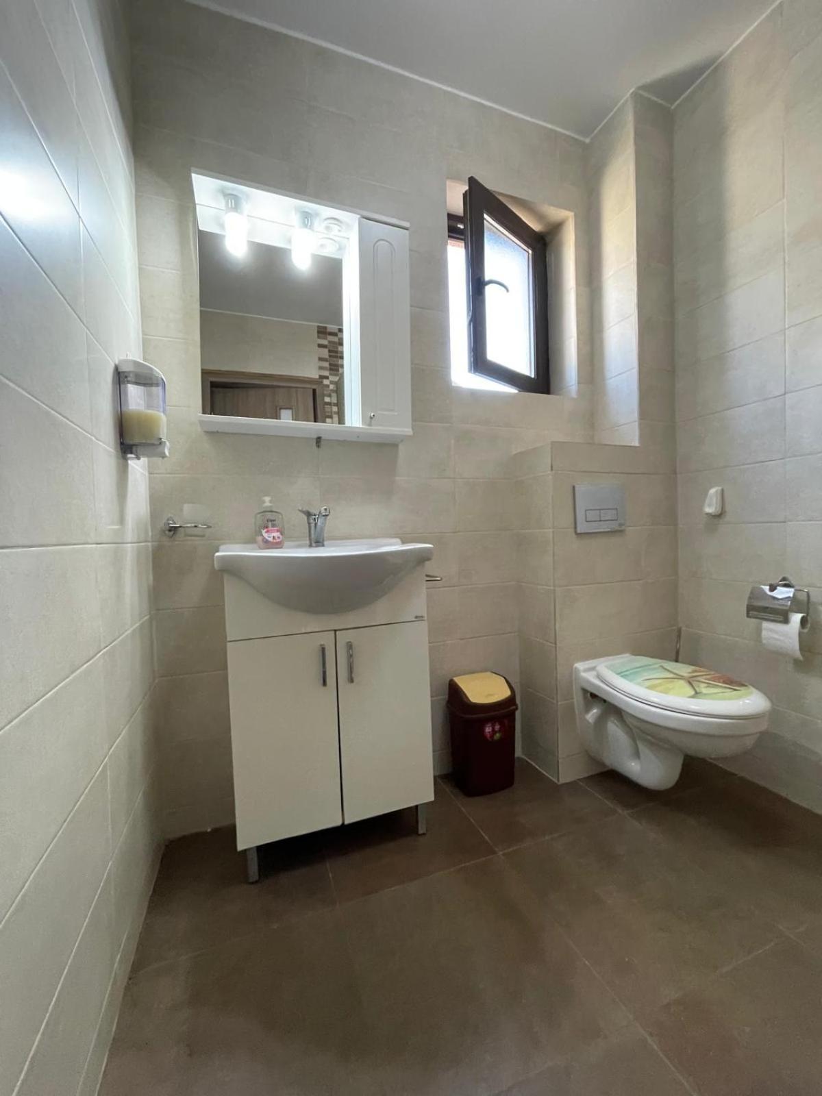 Fun&Sun Apartment Năvodari المظهر الخارجي الصورة