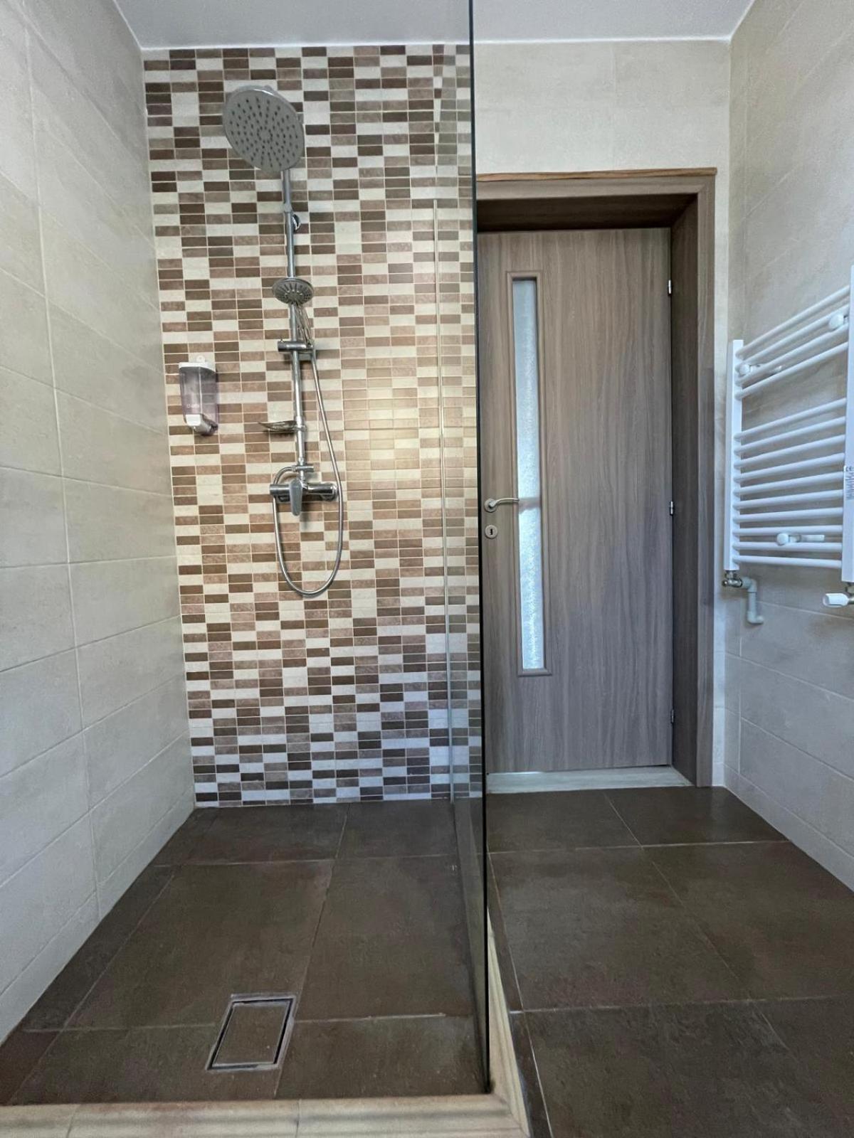 Fun&Sun Apartment Năvodari المظهر الخارجي الصورة